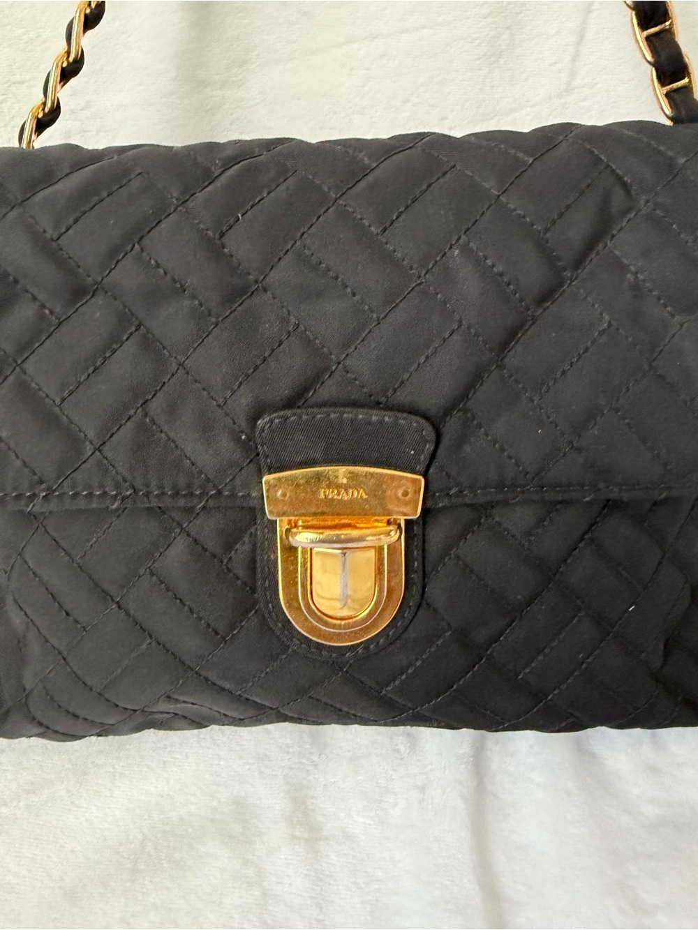 PRADA Vintage Tessuto Quilted Black and Gold Nylon Bag - Picture 2 of 12